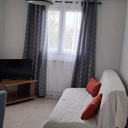Chez Marinah Et Laurent Apartamento *